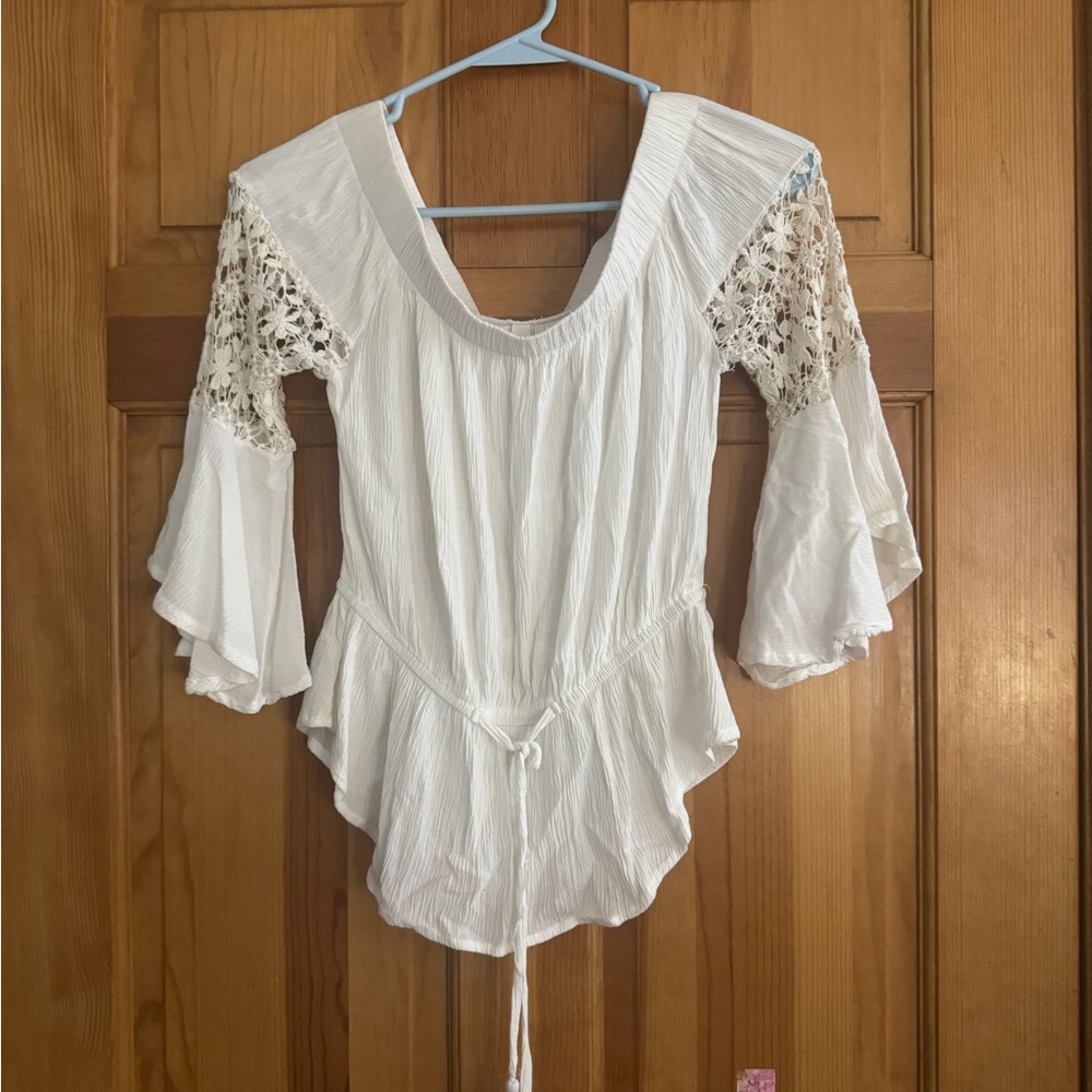 White Lace Sleeve Women's Top